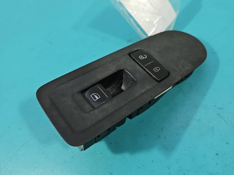 Блок кнопок стеклоподъемников Skoda Citigo 1S0867255C