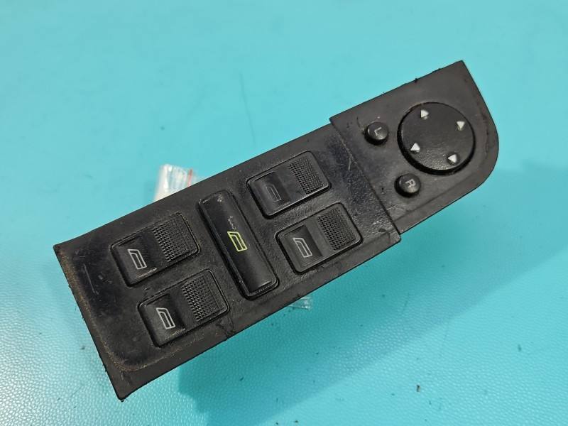 Блок кнопок склопідйомників Audi 80 B4 8A0959527