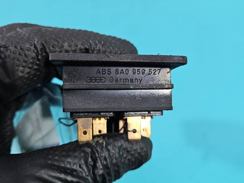 Блок кнопок склопідйомників Audi 80 B4 8A0959527 — фото деталі 5