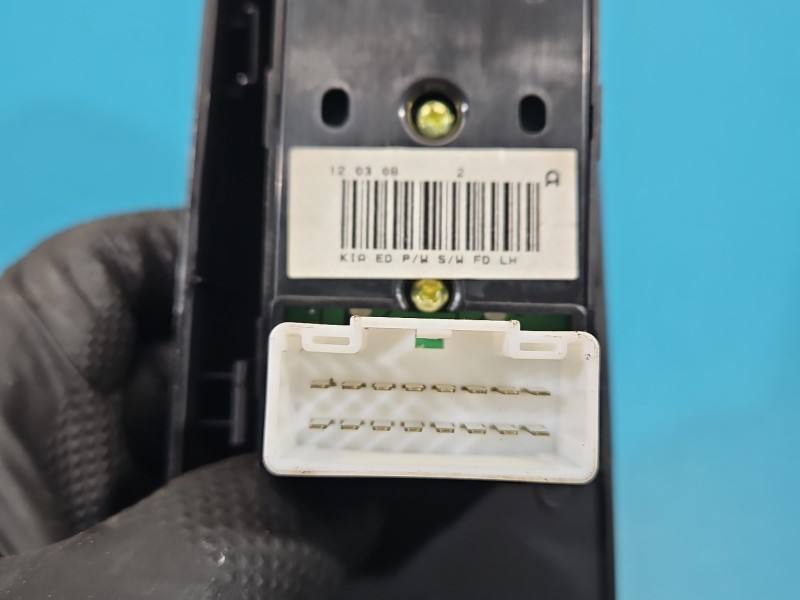 Блок кнопок склопідйомників Kia Ceed 82351-1H110 — фото деталі 5
