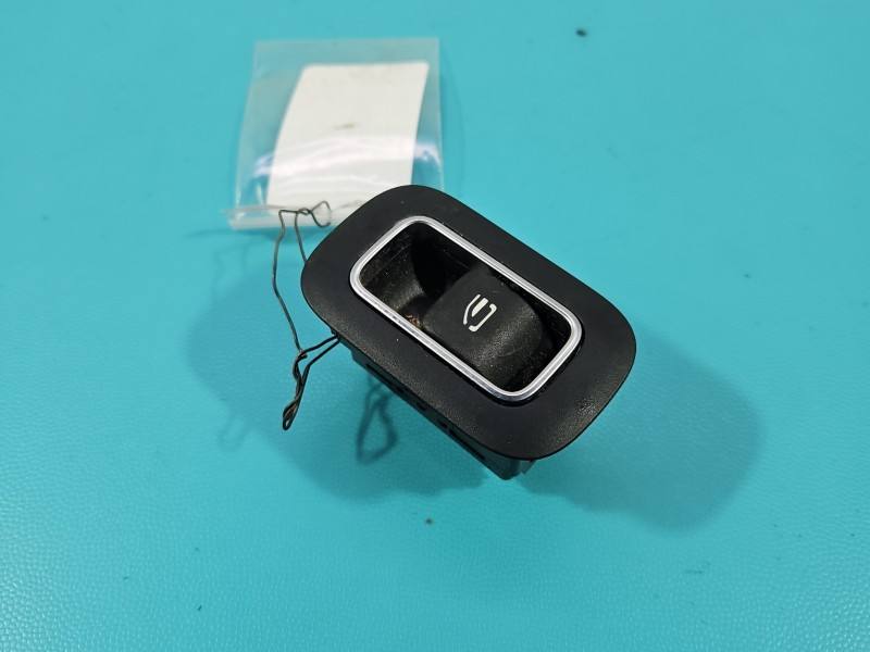 Блок кнопок склопідйомників Mercedes CLA C118 A1777203502