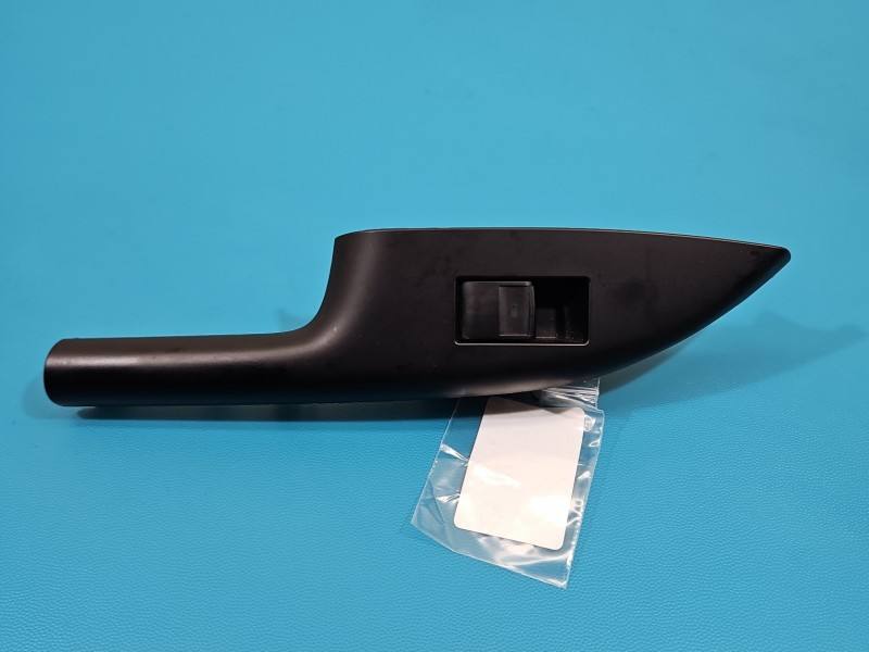 Блок кнопок стеклоподъемников Lexus CT 74272-76010 — фото детали 2