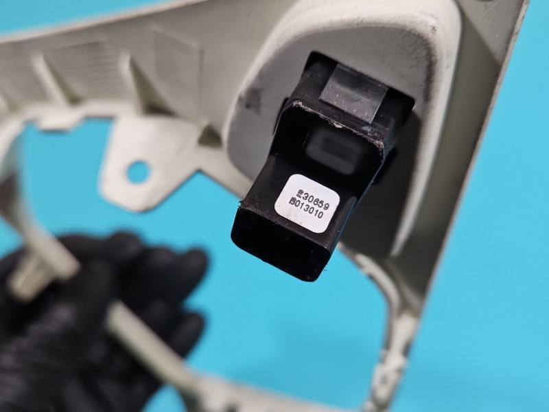 Блок кнопок стеклоподъемников Ford KA 735433915 — фото детали 9