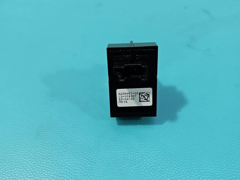 Блок кнопок склопідйомників BMW IX3 G08 9299457-02 — фото деталі 4