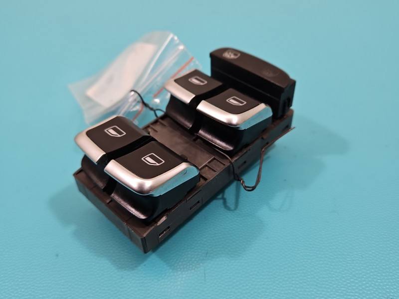 Блок кнопок стеклоподъемников Audi Q5 8K0959851F