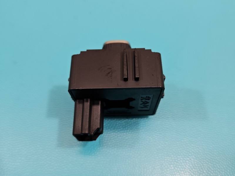 Блок кнопок склопідйомників Opel Astra L 98342305ZD — фото деталі 5