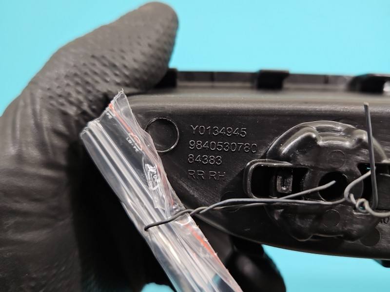 Блок кнопок склопідйомників Opel Astra L Y0134945 — фото деталі 7