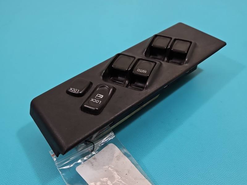 Блок кнопок склопідйомників Opel Monterey 897122-8490