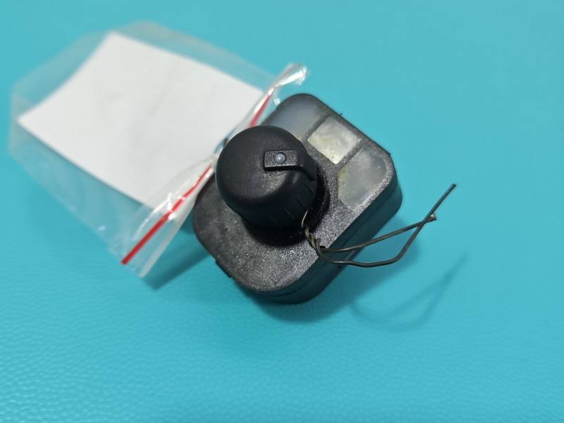 Блок кнопок склопідйомників Audi Q3 8U0959565