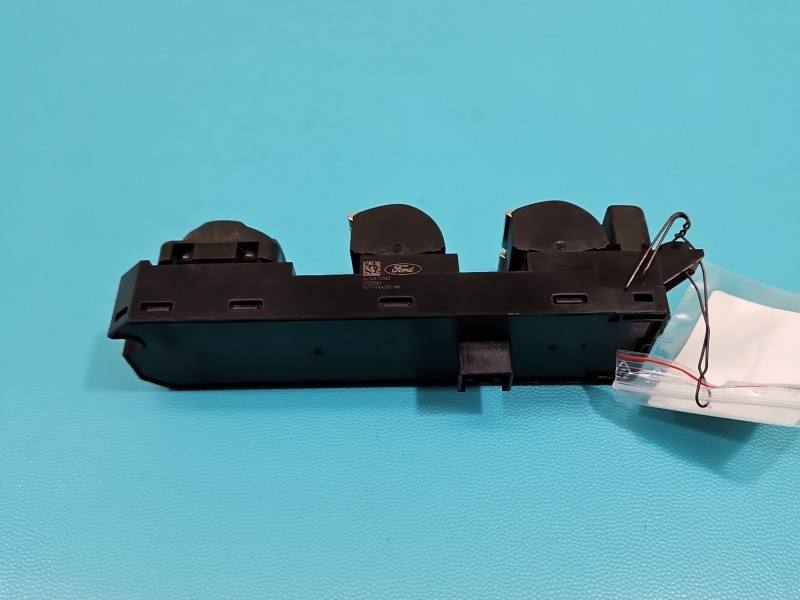 Блок кнопок склопідйомників Ford Mondeo 7S7T-14A132-AB — фото деталі 3