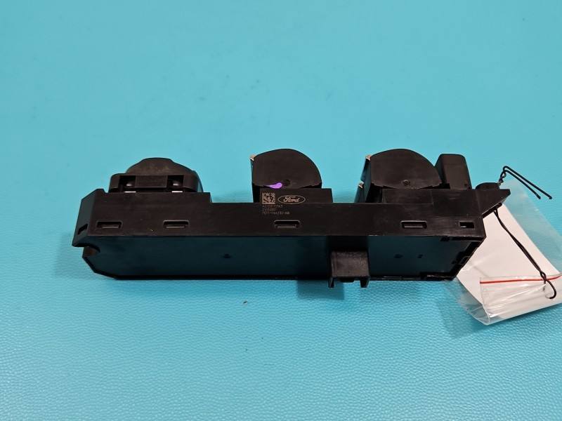 Блок кнопок склопідйомників Ford Mondeo 7S7T-14A132-AB — фото деталі 4