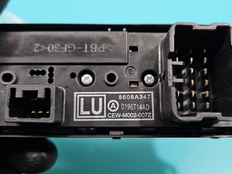 Блок кнопок склопідйомників Mitsubishi Outlander 8608A347 — фото деталі 5