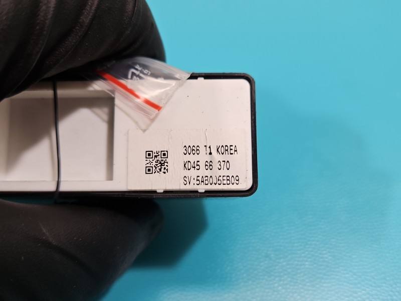 Блок кнопок склопідйомників Mazda CX-5 KD4566370 — фото деталі 6