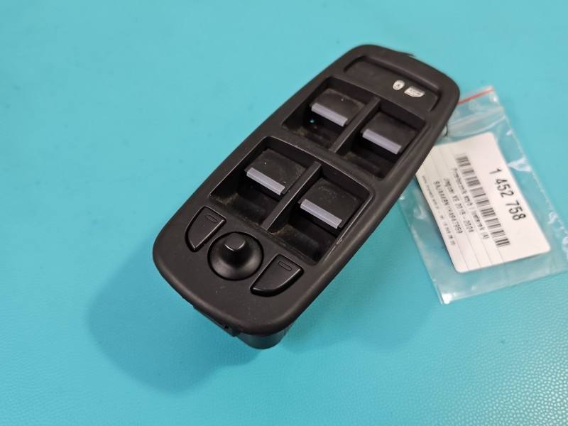 Блок кнопок склопідйомників Jaguar XE SPA027JT00F — фото деталі 3