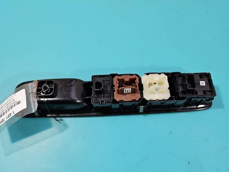 Блок кнопок склопідйомників Dacia Sandero 809611146R — фото деталі 4