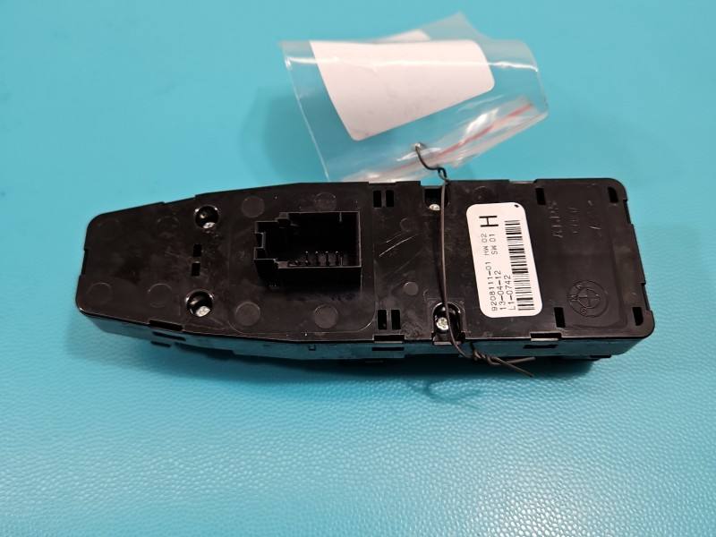 Блок кнопок склопідйомників BMW X3 F25 9208111-01 — фото деталі 3