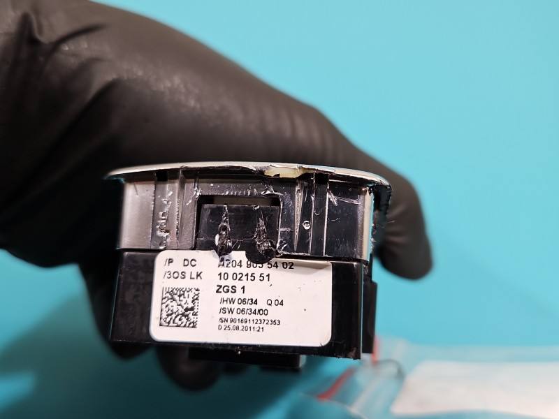 Блок кнопок склопідйомників Mercedes E C207 A2049055402 — фото деталі 7