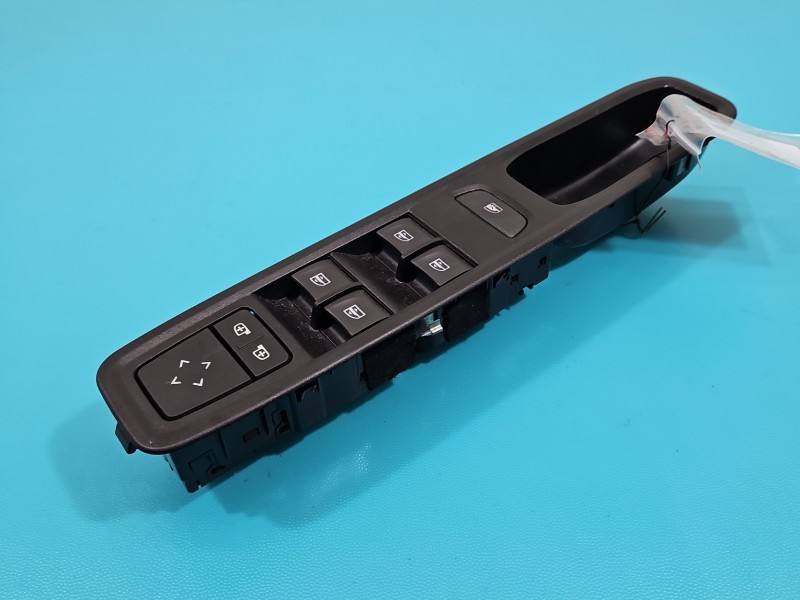 Блок кнопок склопідйомників Dacia Sandero 254113300R