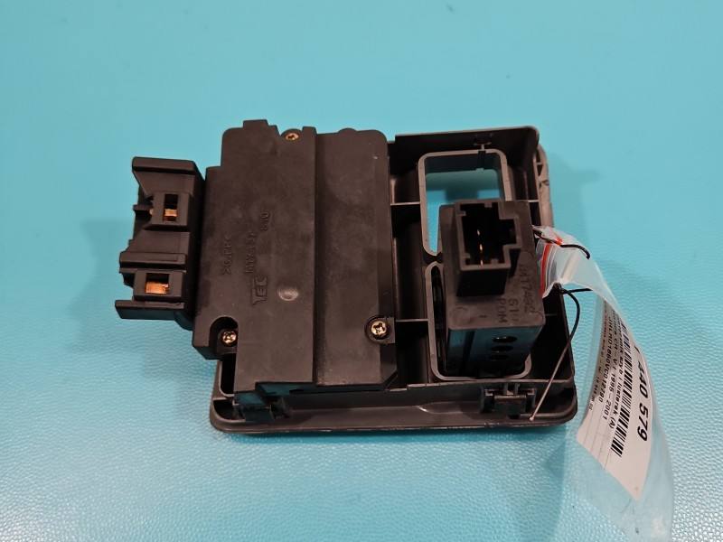 Блок кнопок склопідйомників Honda CR-V M17432 — фото деталі 3