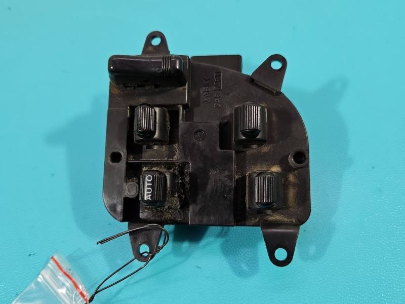 Блок кнопок склопідйомників Subaru Impreza