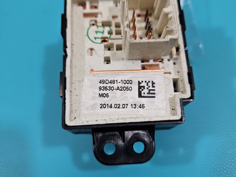 Блок кнопок стеклоподъемников Kia Ceed 93530-A2050 — фото детали 4