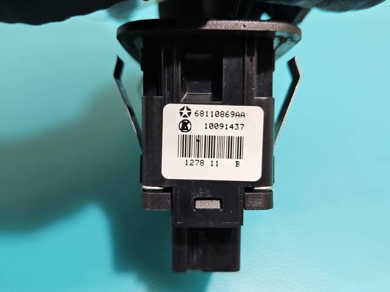 Блок кнопок склопідйомників Dodge Caravan 68110869AA — фото деталі 7