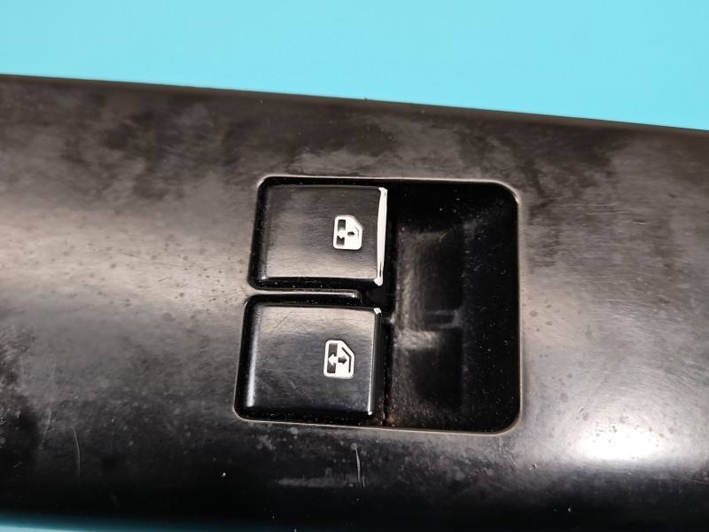 Блок кнопок стеклоподъемников Kia Ceed 82351-1H110 — фото детали 3