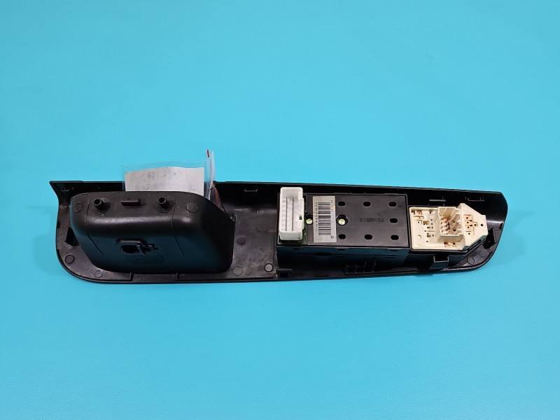 Блок кнопок стеклоподъемников Kia Ceed 82351-1H110 — фото детали 4