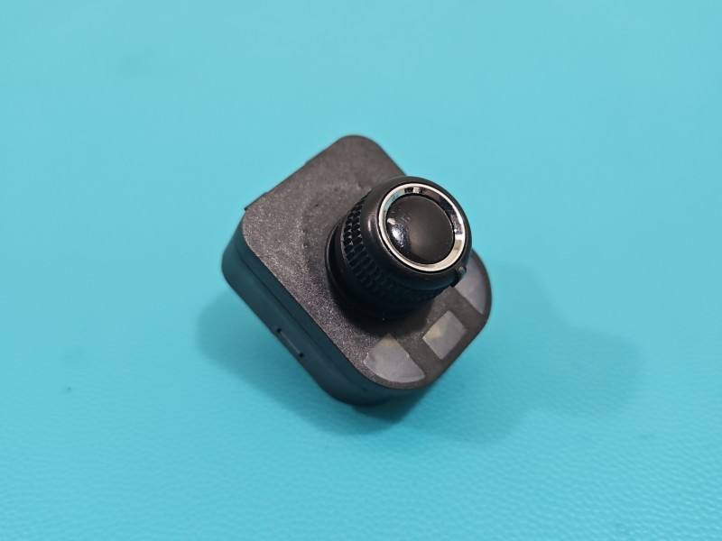 Блок кнопок склопідйомників Audi Q5 8K0959565B