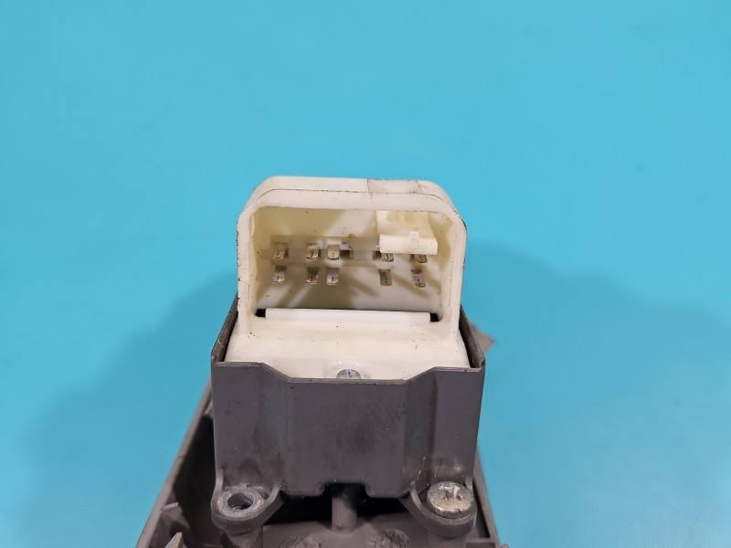 Блок кнопок склопідйомників Toyota Yaris 2 74232-0D110 — фото деталі 6