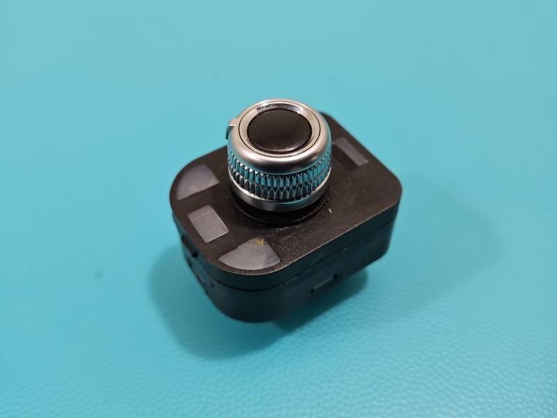 Блок кнопок стеклоподъемников Audi Q5 8K0959565E