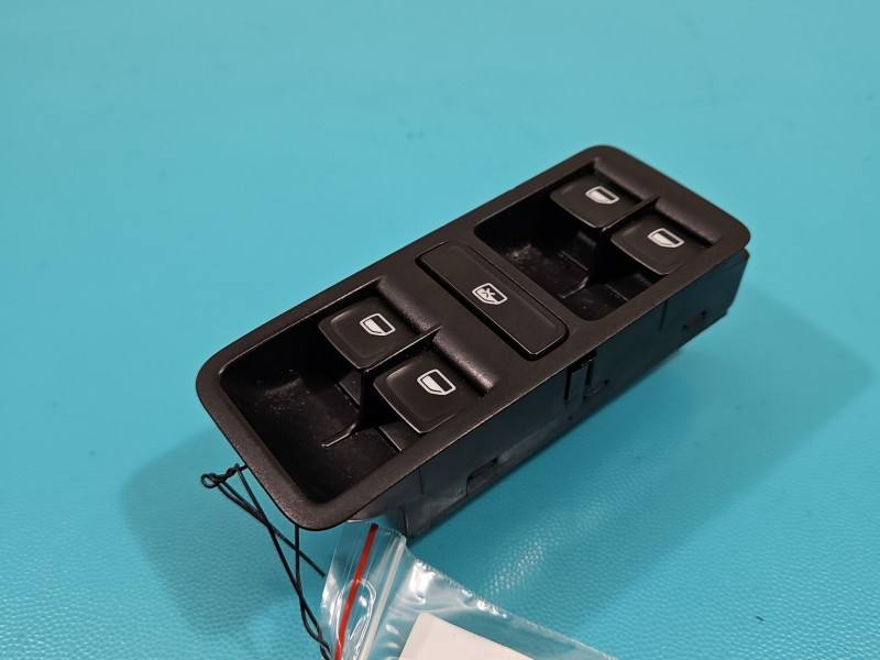 Блок кнопок стеклоподъемников Volkswagen Polo 6R0867255K