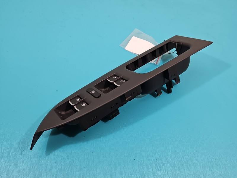 Блок кнопок склопідйомників Volkswagen Touran 5K4959857