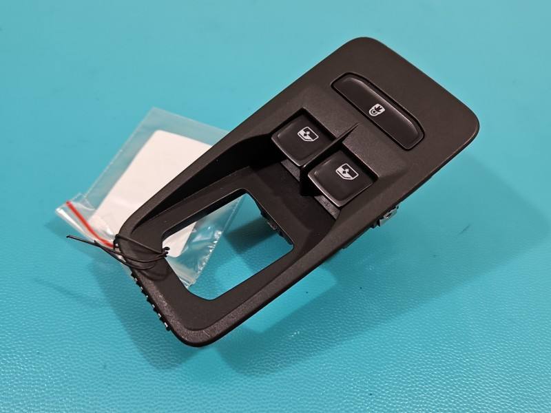 Блок кнопок склопідйомників Volkswagen Caddy 2K7868247A