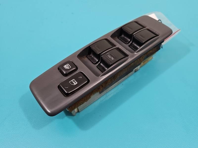 Блок кнопок склопідйомників Toyota Rav4