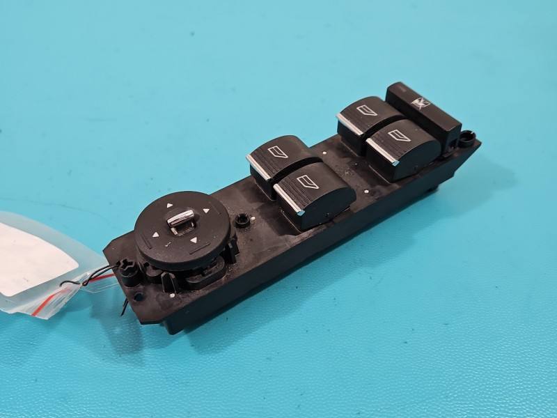 Блок кнопок склопідйомників Ford Focus AM5T14A132AA