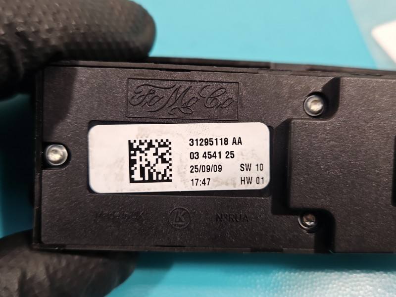 Блок кнопок стеклоподъемников Volvo XC60 31295118AA — фото детали 4