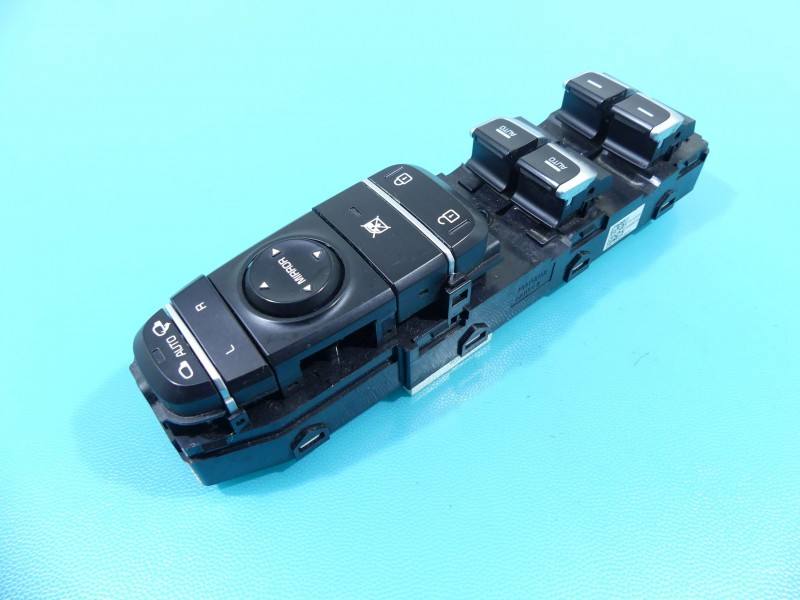 Блок кнопок склопідйомників Kia Optima 299158158