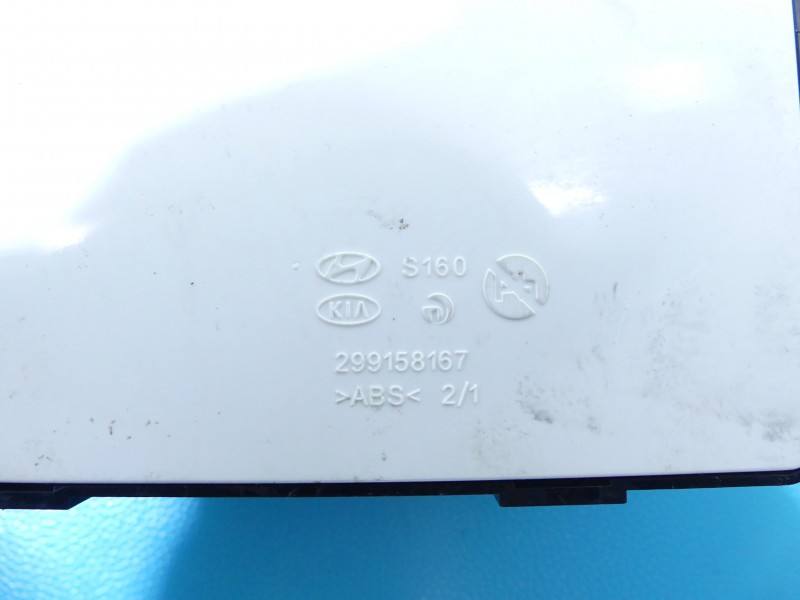 Блок кнопок склопідйомників Kia Optima 299158158 — фото деталі 6