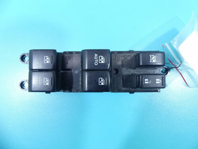 Блок кнопок стеклоподъемников Subaru Legacy 83071AJ240 — фото детали 2