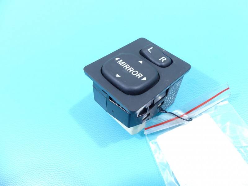 Блок кнопок склопідйомників Toyota Verso 183574