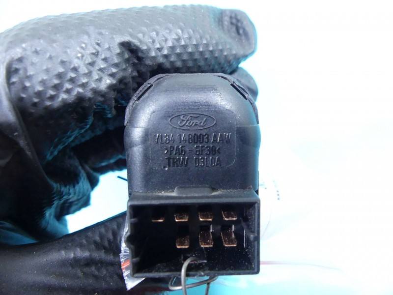 Блок кнопок стеклоподъемников Mazda Tribute YL8414B003AAW — фото детали 5