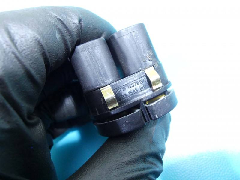 Блок кнопок стеклоподъемников Ford KA 96FG14529BC — фото детали 4