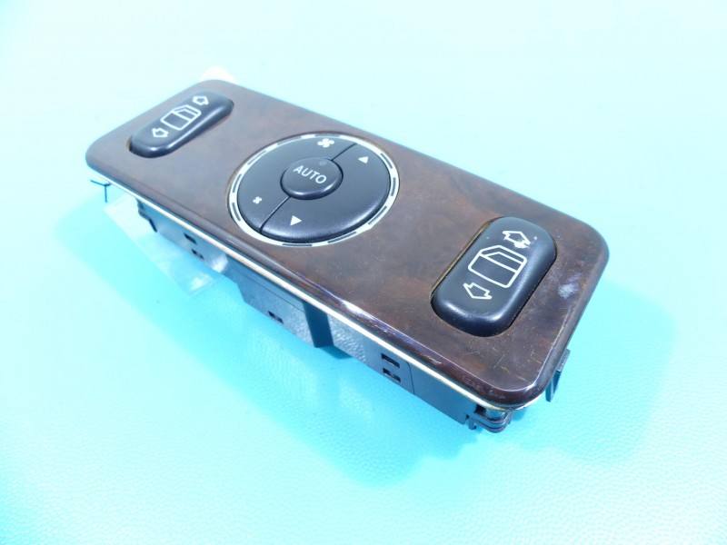 Блок кнопок склопідйомників Mercedes ML W163 A1638200426