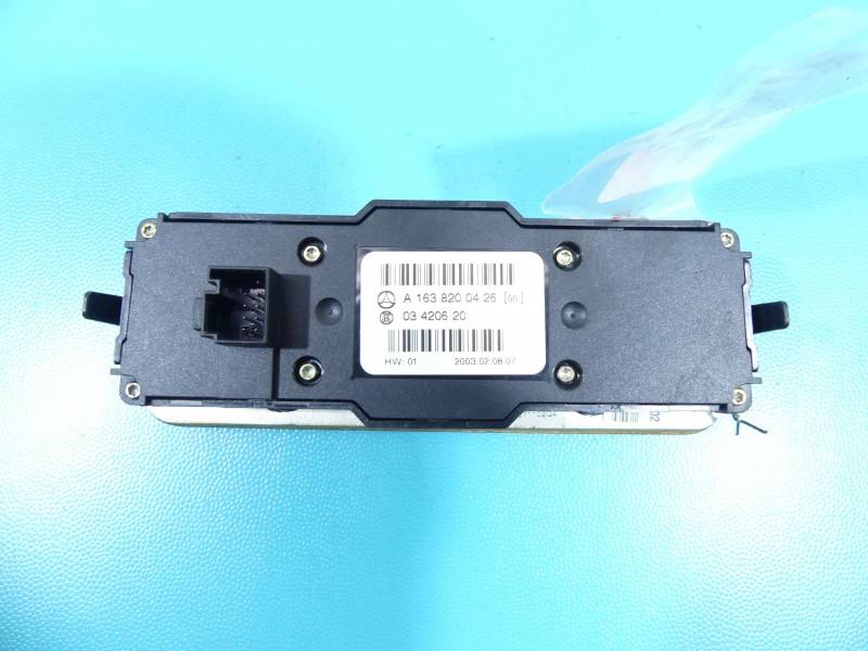 Блок кнопок склопідйомників Mercedes ML W163 A1638200426 — фото деталі 3