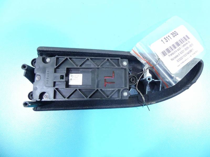 Блок кнопок склопідйомників Mercedes S W221 A2218709410 — фото деталі 3