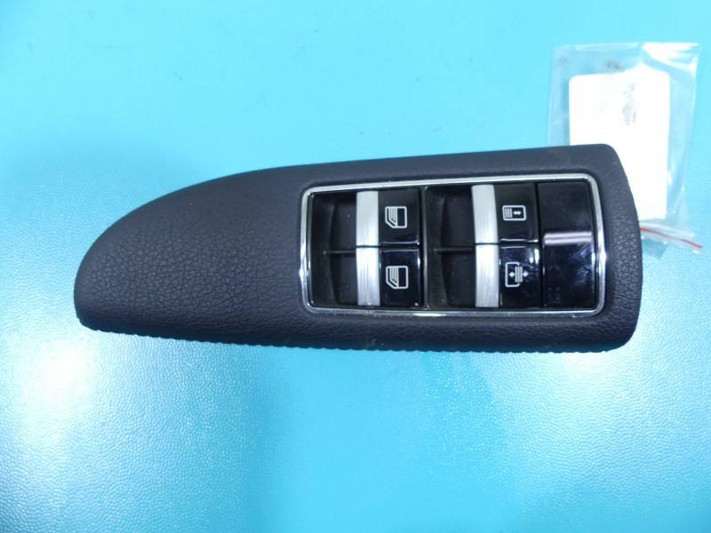 Блок кнопок склопідйомників Mercedes S W221 A2218709410 — фото деталі 2