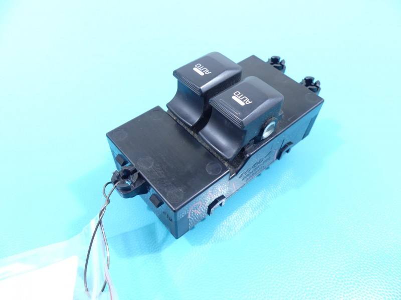 Блок кнопок склопідйомників Kia Ceed 93570-A2100