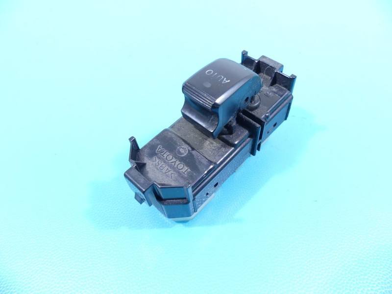 Блок кнопок склопідйомників Toyota Land Cruiser 84030-60020