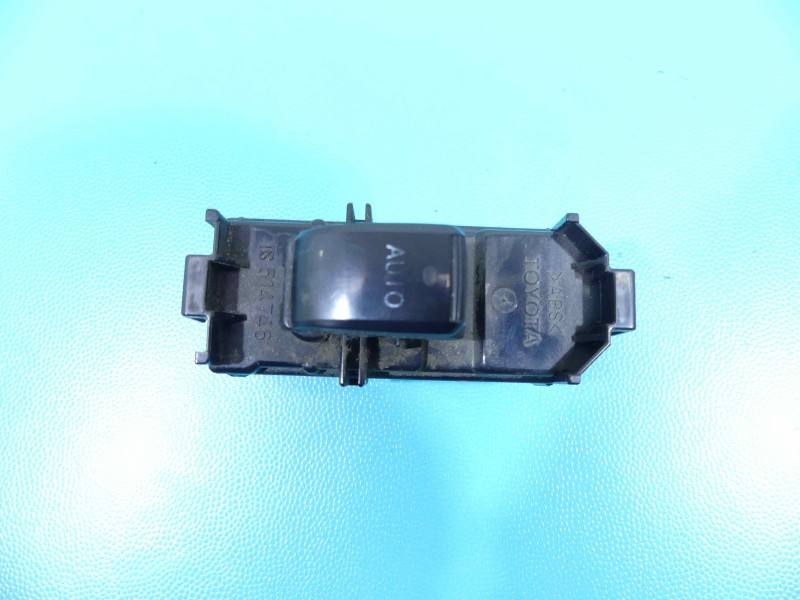 Блок кнопок склопідйомників Toyota Land Cruiser 84030-60020 — фото деталі 2